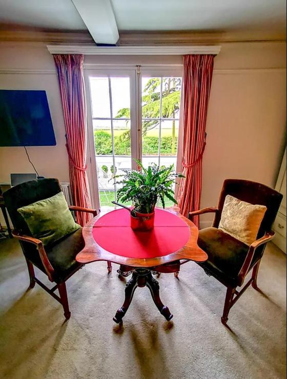 Cedar House Boutique 5* Burton (Dorset)
